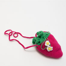 Carica l&#39;immagine nel visualizzatore di Gallery, POCHETTE FRAGOLA
